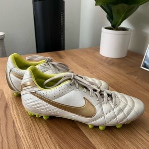 Women’s Nike Tiempo Soccer Cleats
